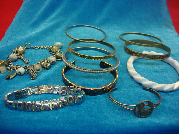 Vintage Estate Bracelet Lot of 10 - Unique Costume Jewelry Collection #29