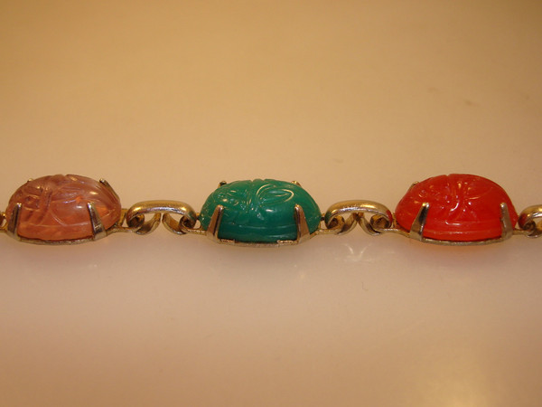 Vintage 1950s Glass Scarab Bracelet | Estate Find, 7