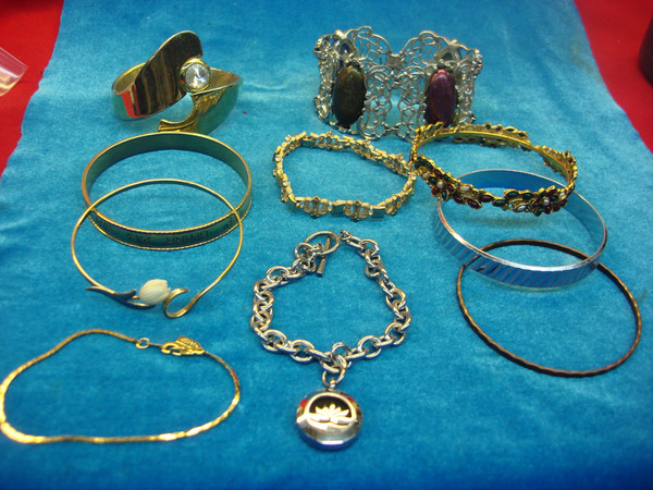 Vintage Estate Bracelet Lot of 10 - Costume Jewelry Treasures