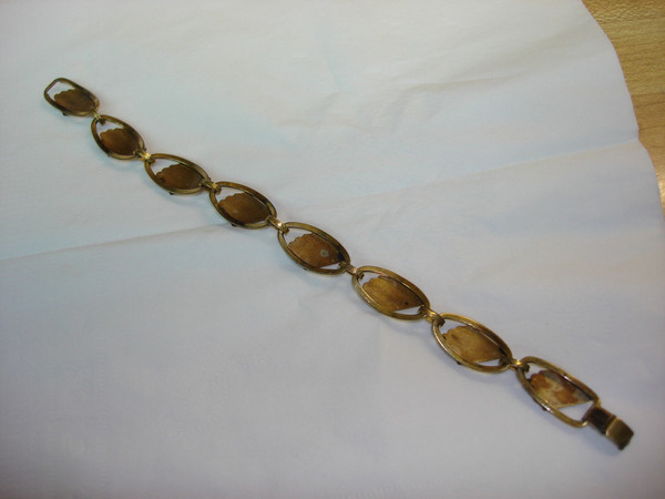 Vintage Simmons Gold Tone Leaf Bracelet (1940s-50s) | 6.5
