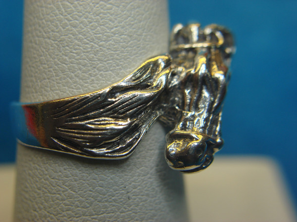 Vintage Sterling Silver Horsehead Ring - Detailed Design, Size 8.25