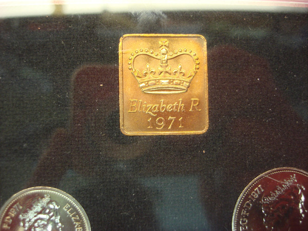 1971 Great Britain Decimal Coin Proof Set - 6 Coins & Commemorative Medal -  Royal Mint