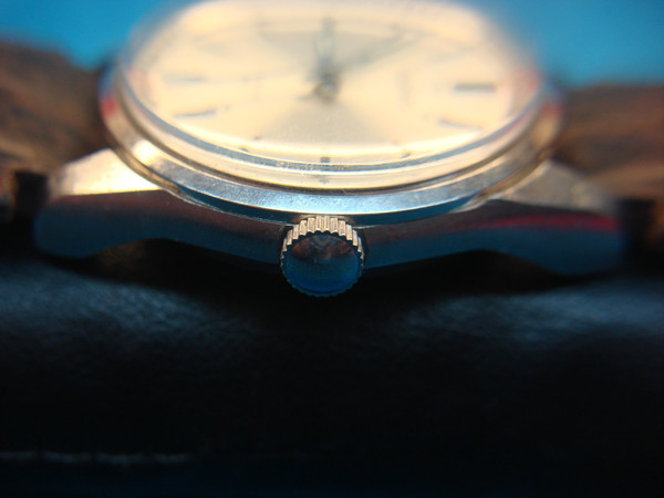 Vintage Seiko Stem Wind 66-7109 Wristwatch - Classic Timepiece, 17 Jewels, Nice Condition