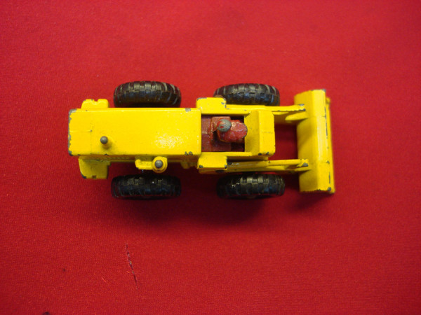 Vintage Matchbox Lesney No. 43B Aveling Tractor/Shovel (1962) - Good Condition