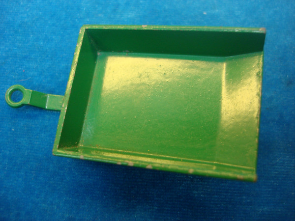 Vintage Matchbox Lesney No. 51B John Deere Trailer (1964) - No Barrels