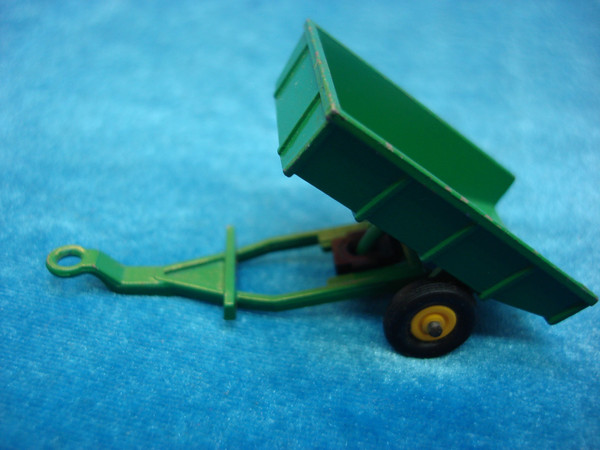 Vintage Matchbox Lesney No. 51B John Deere Trailer (1964) - No Barrels