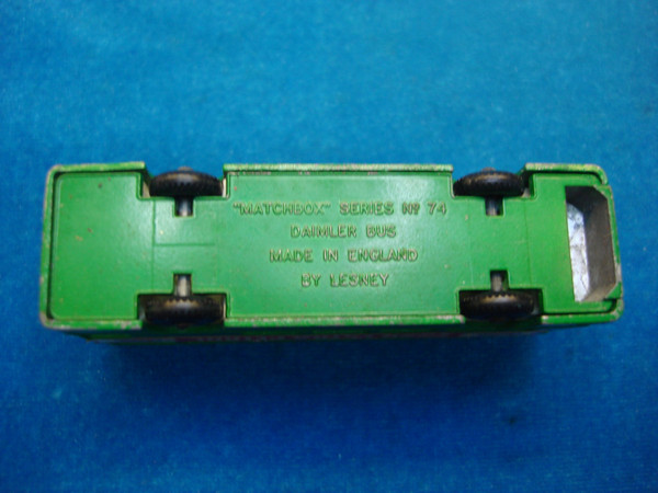 Vintage Matchbox Lesney No. 74B Leyland Royal Tiger Coach (1966 International Livery) - Mild Playwear