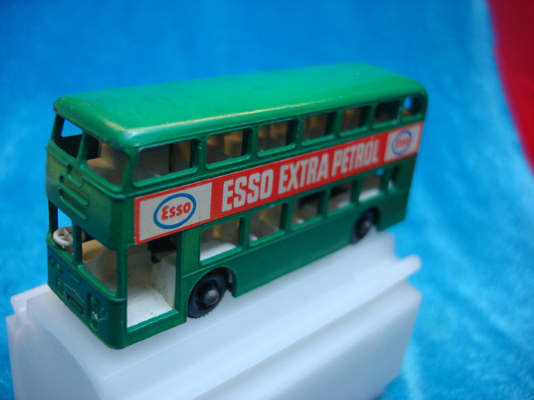 Vintage Matchbox Lesney No. 74B Leyland Royal Tiger Coach (1966 International Livery) - Mild Playwear