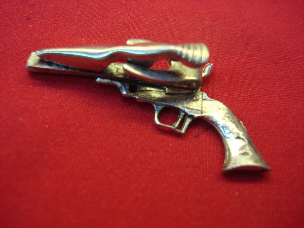 Vintage Cap & Ball Revolver Tie Clip - Silver Tone Metal (2 Inch)