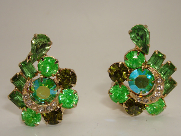 Vintage Kramer Foiled AB Rhinestone Earrings - Estate Find, Mint Condition