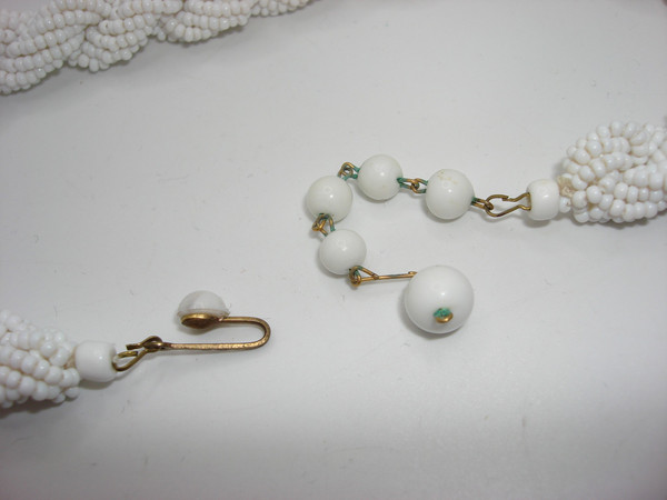 Vintage 1940s Micro Seed Bead Choker Necklace & Earrings Set - Original Box