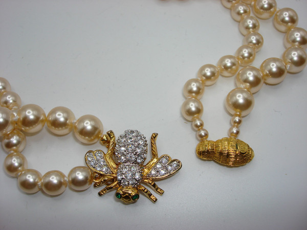 Vintage Joan Rivers Double Strand Pearl & Rhinestone Bee Clasp Necklace - Estate Find