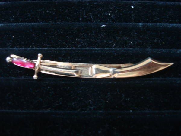 Vintage Swank Gold-Tone Sword Tie Bar Clip with Pink Stone - Classic Mens Accessories