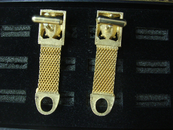Vintage Gold Tone Wrap Around Cufflinks with Blue Stones - Classic & Elegant