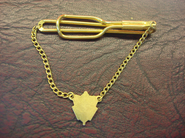 Vintage Chain Dangle Tie Clip with Cross & Red Enamel - Unique Accessory #87
