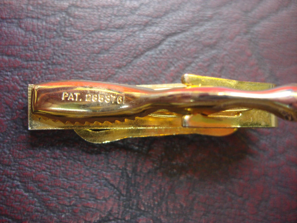 Vintage Gold Tone Tie Clip with Terracotta Stone - 1.5 inch