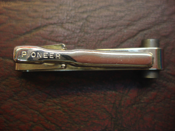 Vintage Pioneer Silver Tone Tie Clip - Unique Design (1 3/4 inch)