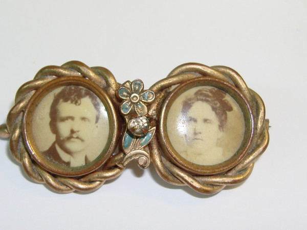 Antique Victorian Mourning Brooch, 1880s Double Photo, Forget-Me-Not Design
