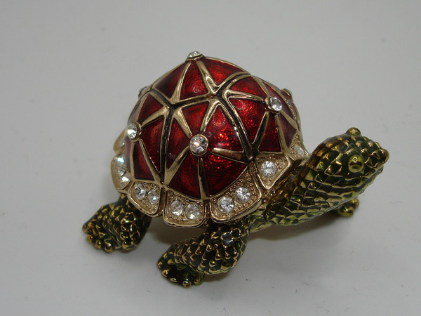 Red & Gold Enameled Turtle Trinket Box with Cubic Zirconia - Vintage Jewelry Box