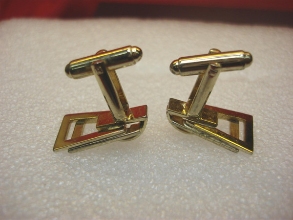 Vintage Gold-Tone Cufflinks | Intriguing Design | Excellent Condition #189