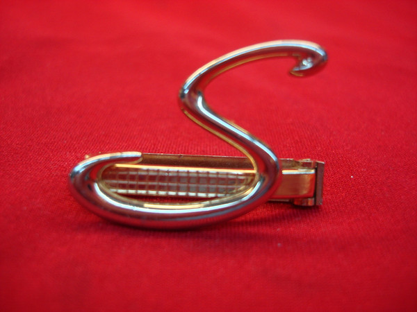 Vintage Swank Gold Tone Tie Clip with Intricate'S' Design - 1 1/2