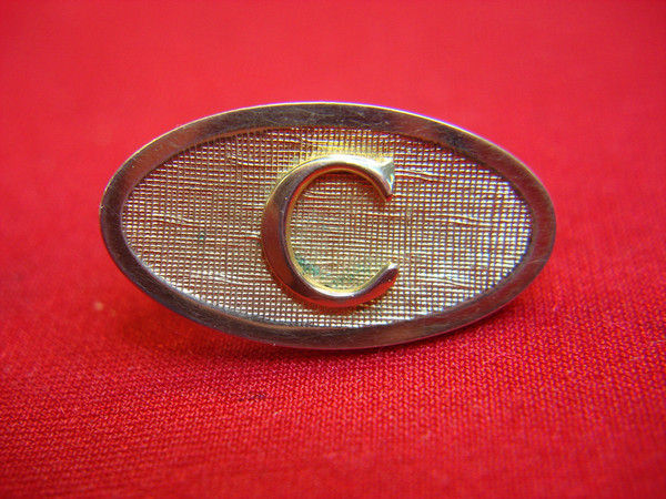 Vintage Gold Tone Lapel Tie Clip with 'C' Monogram - 1 Inch, Excellent Condition