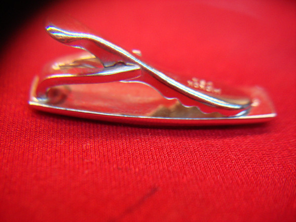 Vintage Hickok Silver Tone Tie Clip with Initial 'F' -  1 1/4 Inch, Excellent Condition #211