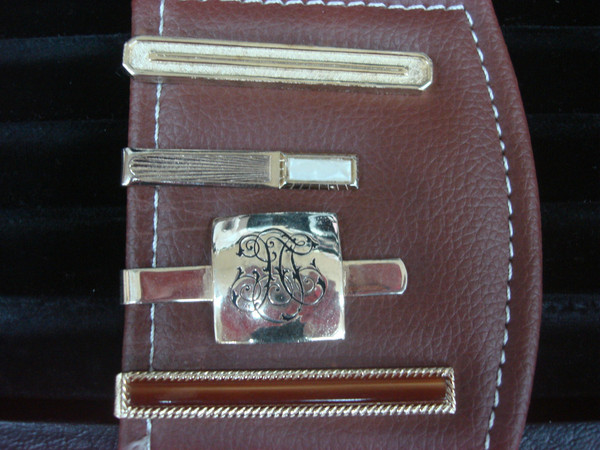 Vintage Gold Tone Tie Clips (4-Piece Lot) - Unique Collector's Finds