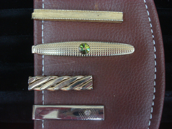 Vintage Gold-Tone Tie Clips (4-Piece Lot) - Pre-Owned & Ready to Shine