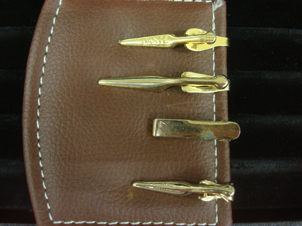 Vintage Gold-Tone Tie Clips (4-Piece Lot) - Pre-Owned & Ready to Shine