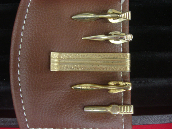 Vintage Gold Tone Tie Clips Set of 5 - Unique Retro Style Lot #247