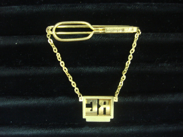 Vintage Swank Gold Tone Tie Bar Chain with'RG' Initials - Unique & Stylish
