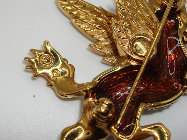 Vintage Swarovski Pegasus Brooch | Authentic & Sparkling Crystal Design