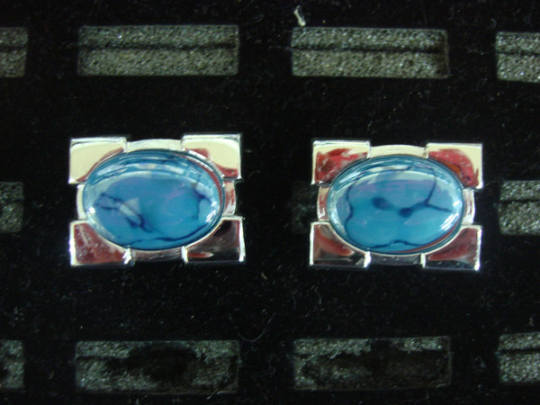 Vintage Hickok Silver Tone Cufflinks - Unique Pair #320 - Excellent Condition
