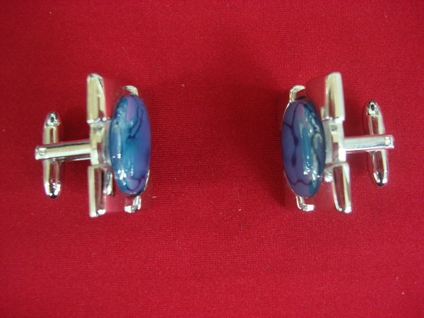 Vintage Hickok Silver Tone Cufflinks - Unique Pair #320 - Excellent Condition