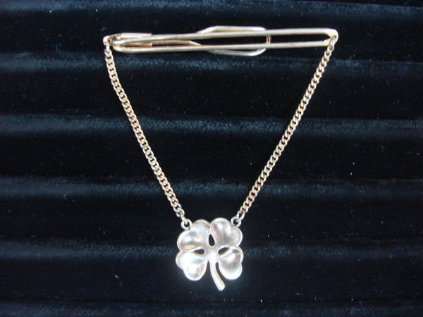 Vintage Swank Gold Tone Four Leaf Clover Tie Bar Chain - Unique & Elegant