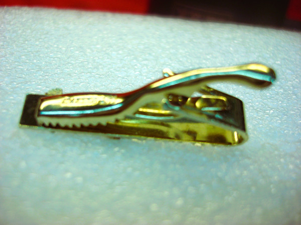 Vintage Gold Tone Naughty Feet Tie Clip - Unique Mens Accessory #339