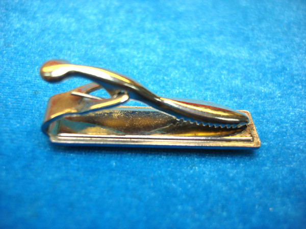 Art Deco Tie Clip - Vintage Silver Tone w/ Intriguing Inset (#357)