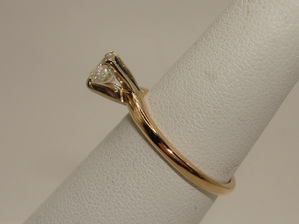 Vintage 14K Yellow Gold Diamond Engagement Ring (Size 6, ~60ptw)