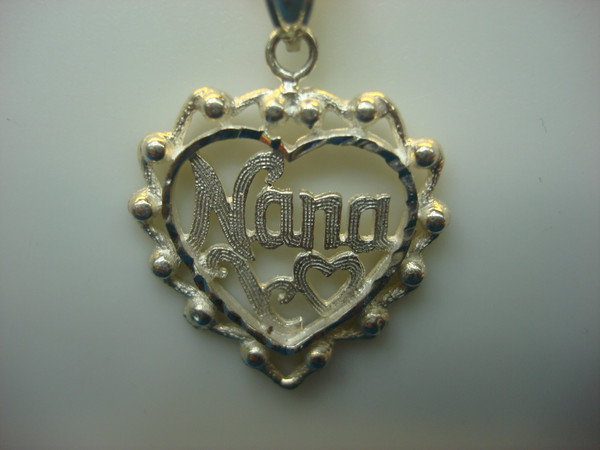 Sterling Silver Nana Heart Pendant Necklace - 18 Inch Chain (Pre-Owned, Excellent Condition)