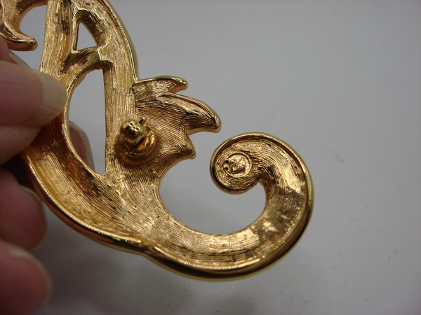 Vintage Swarovski Black Enamel & Crystal Brooch - Estate Find | Signed Swan