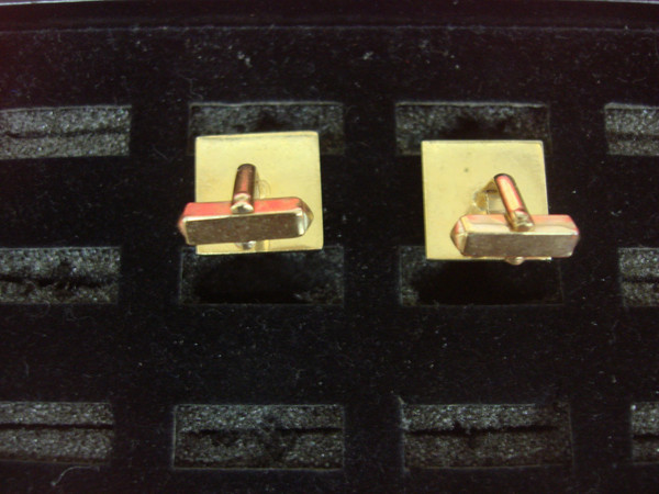 Vintage Swank Gold Tone Cufflinks (1 Pair) - Unique & Collectible Men's Jewelry #368