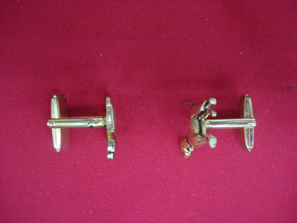Vintage Gold Tone Dog Cufflinks - Unique & Classic Mens Accessory