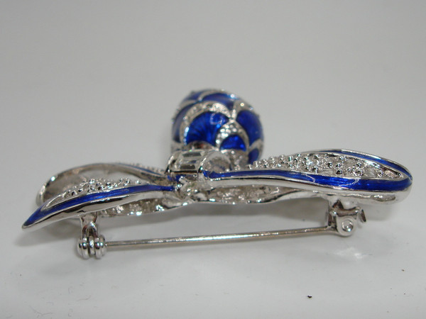 Vintage 1980s Cobalt Blue Enamel & Rhinestone Bow Brooch | Elegant Silver-Tone Statement Jewelry