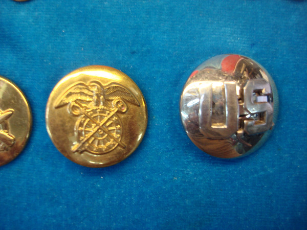 5 Unique US Army Collar Pins - Set of Armor, Quartermaster, Air Defense & More