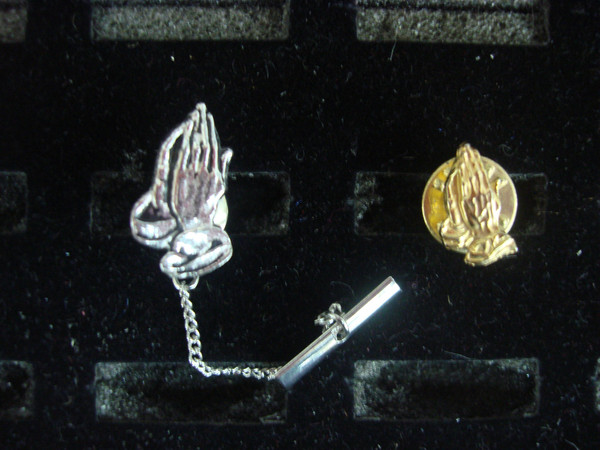 Vintage Praying Hands Tie Tack Set (Silver & Gold Tone) - Lapel Pin Lot of 2