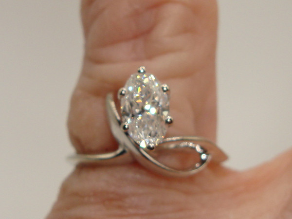 14K White Gold Diamond Ring | 0.80ct SI2 Brilliant Cut, Size 6