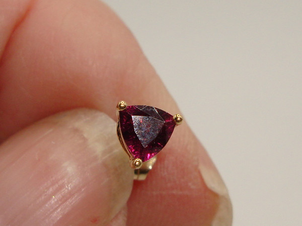 14K Gold Trillion Cut Amethyst Stud Earrings (1/2 CTW) - Pre-Owned