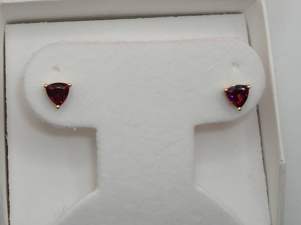14K Gold Trillion Cut Amethyst Stud Earrings (1/2 CTW) - Pre-Owned
