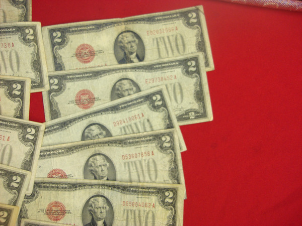 Vintage 1928 Series $2 US Notes - Lot of 25 (Circulated, Good Condition)